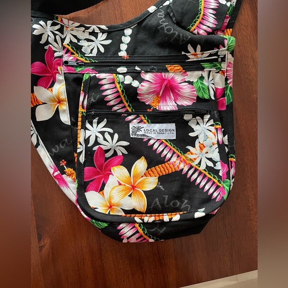 Local Design Black Floral Crossbody Bag with multiple pockets - Picture 10 of 11